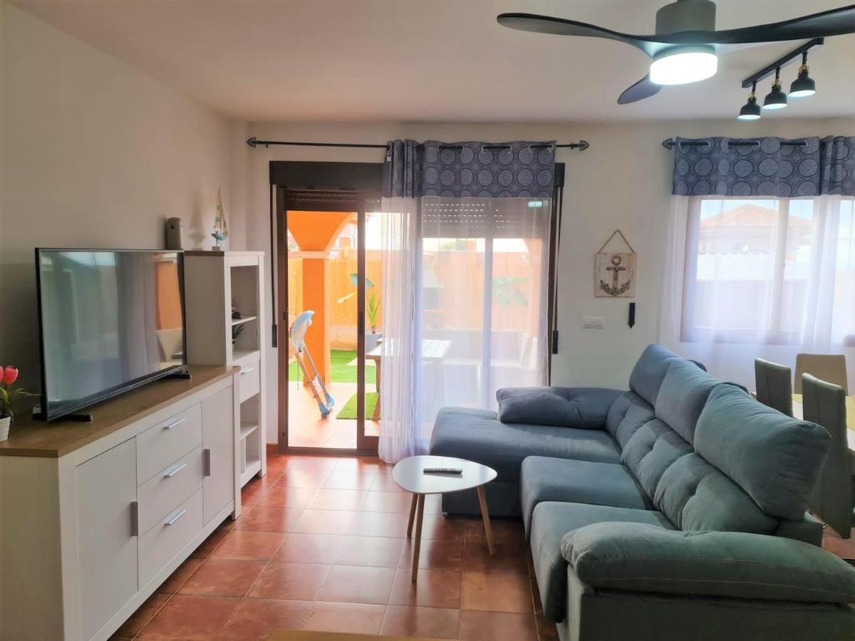 Espacioso Apartamento Con Preciosos Jardines Y Bbq Isla Plana Kültér fotó