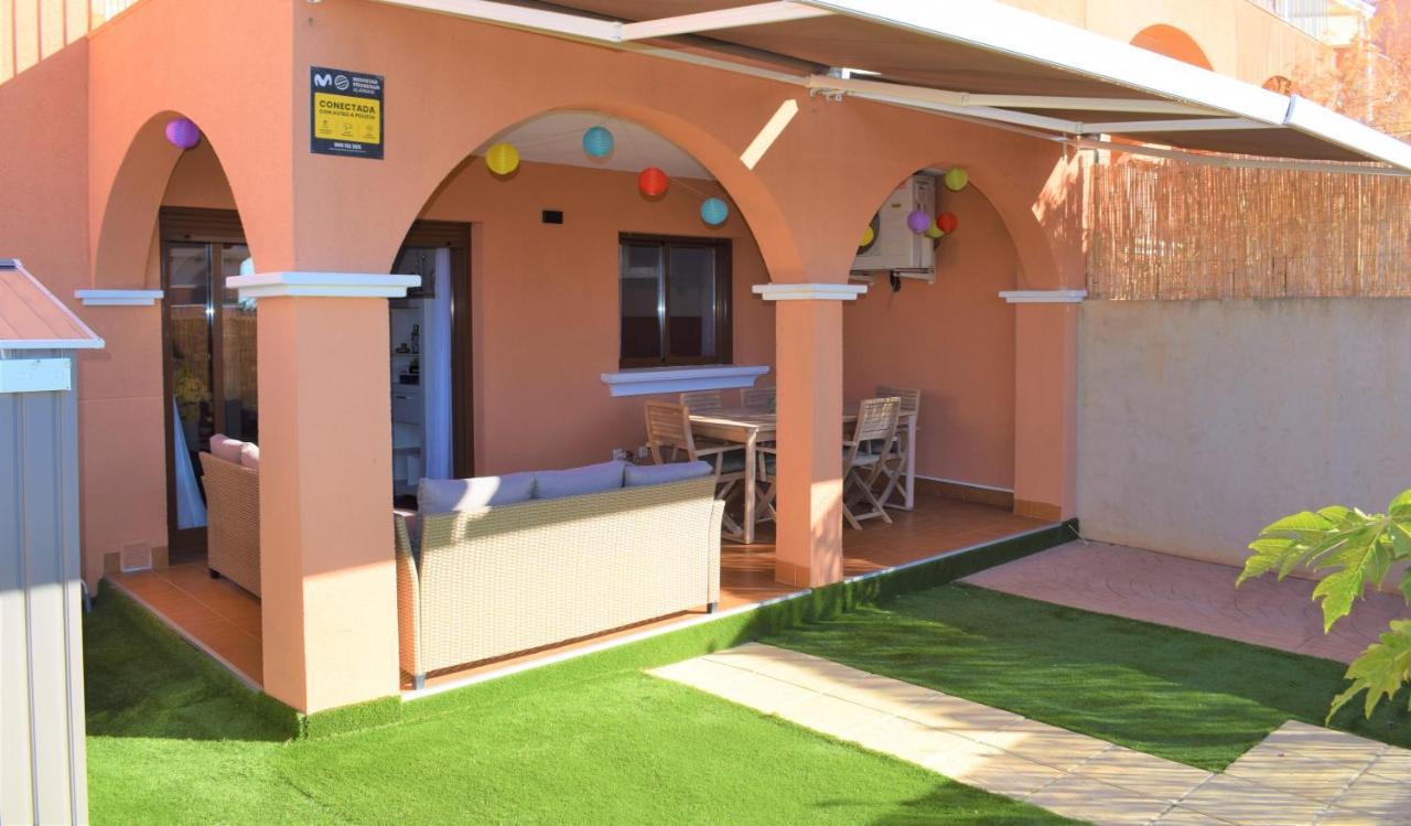 Espacioso Apartamento Con Preciosos Jardines Y Bbq Isla Plana Kültér fotó